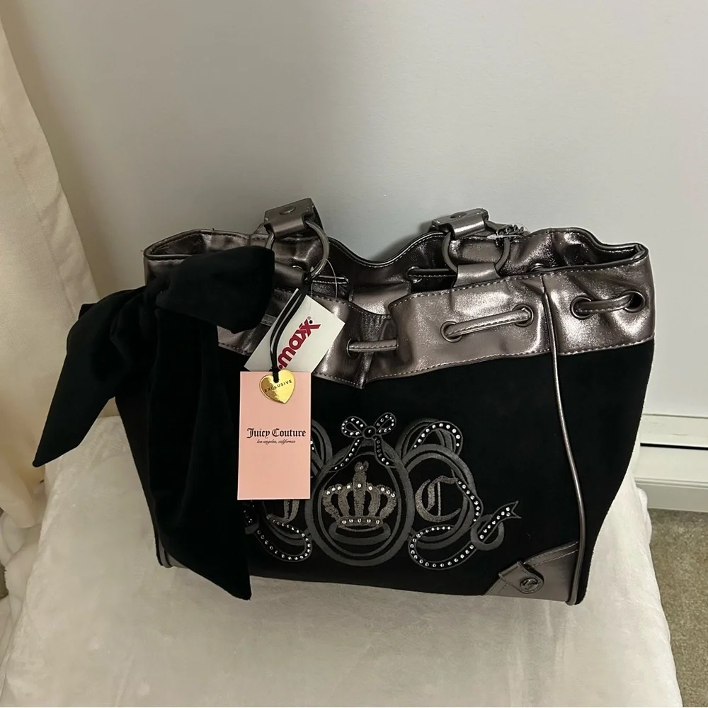 NWT Juicy Couture Black Velour Daydreamer Bag Metallic Pewter Trim